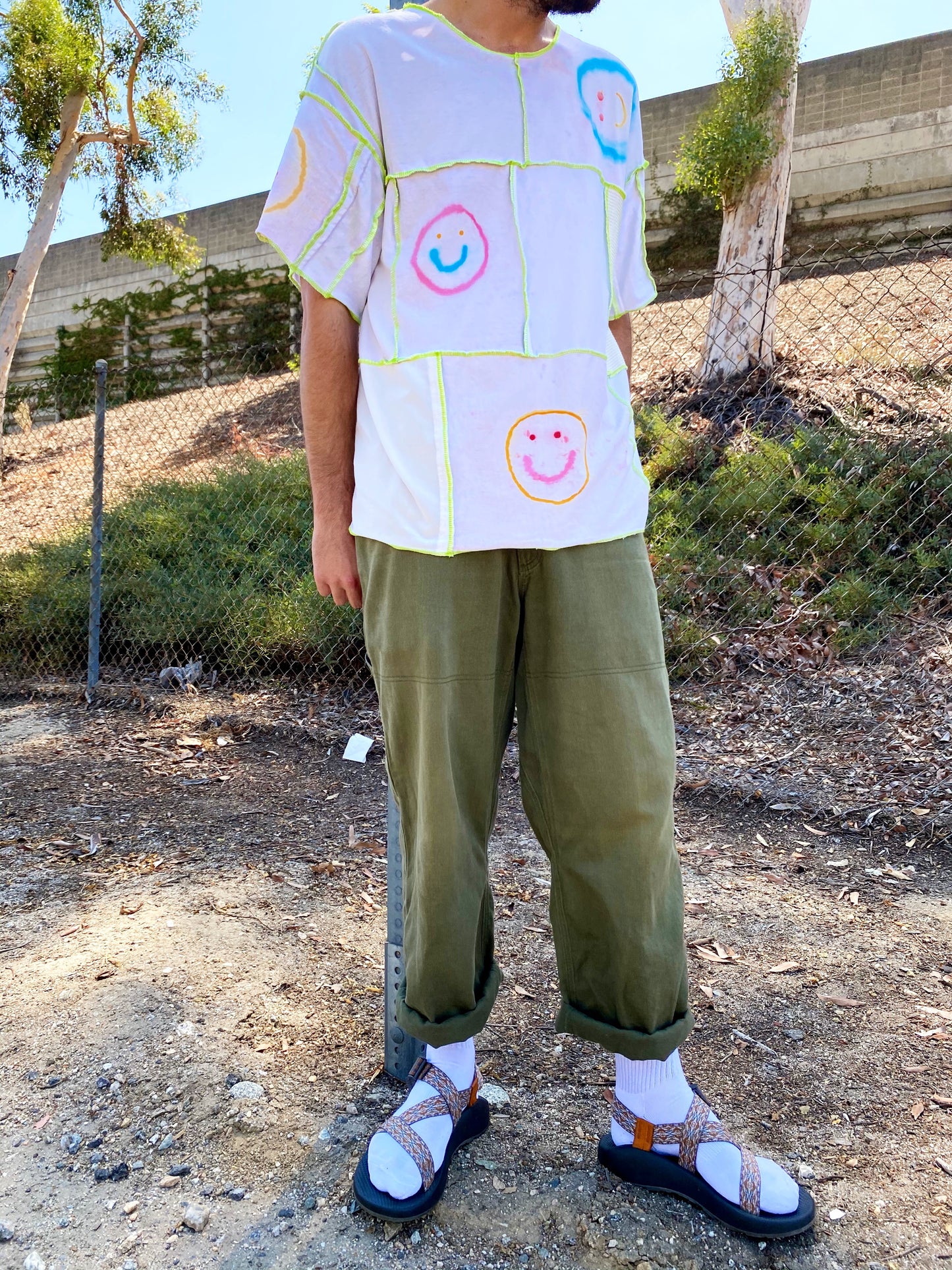 smiley tee