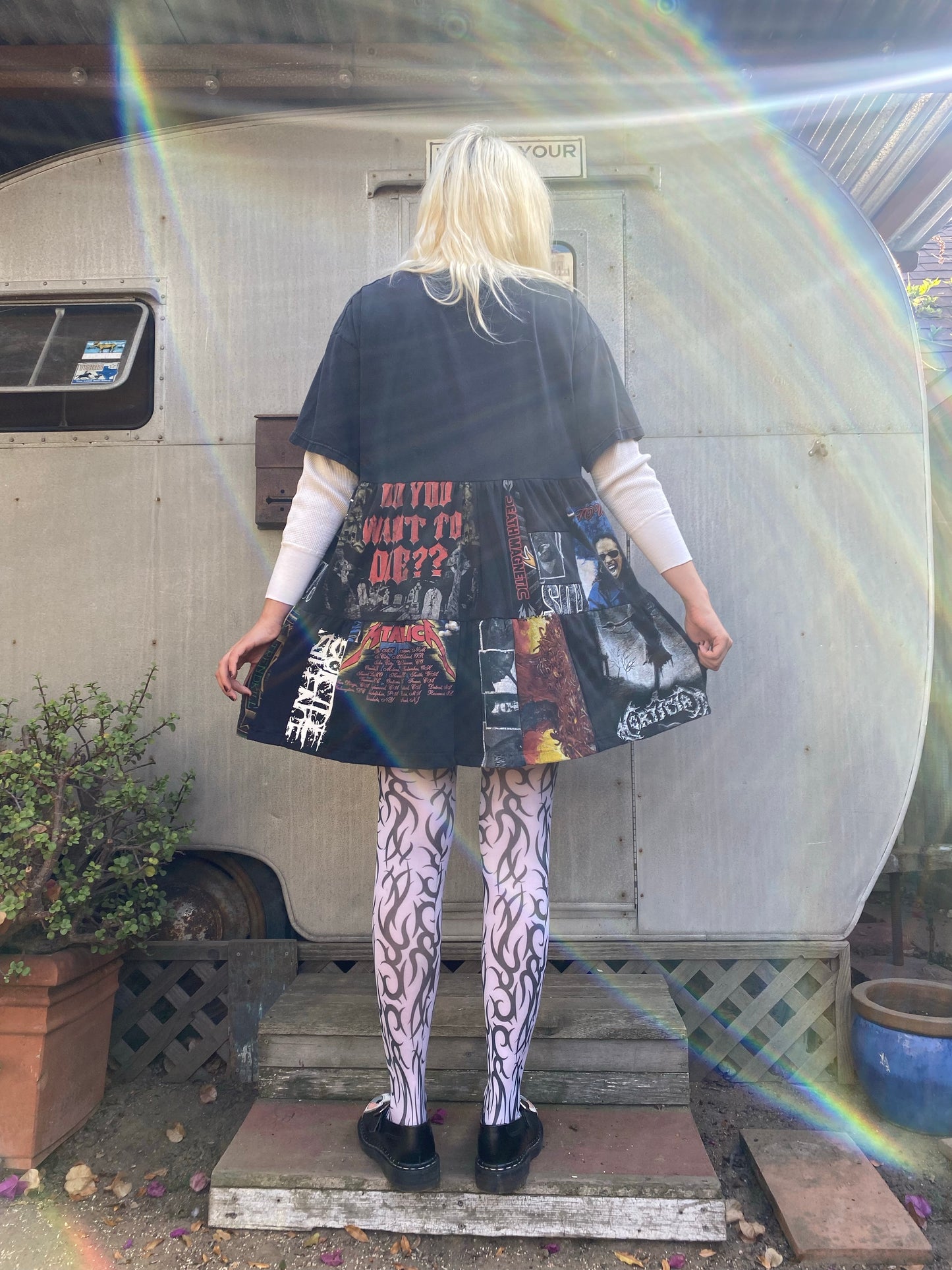 maggot dress
