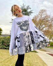 Load image into Gallery viewer, skull dress
